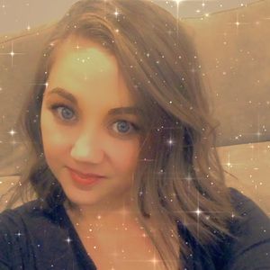 Meet your Posher, Lindsey